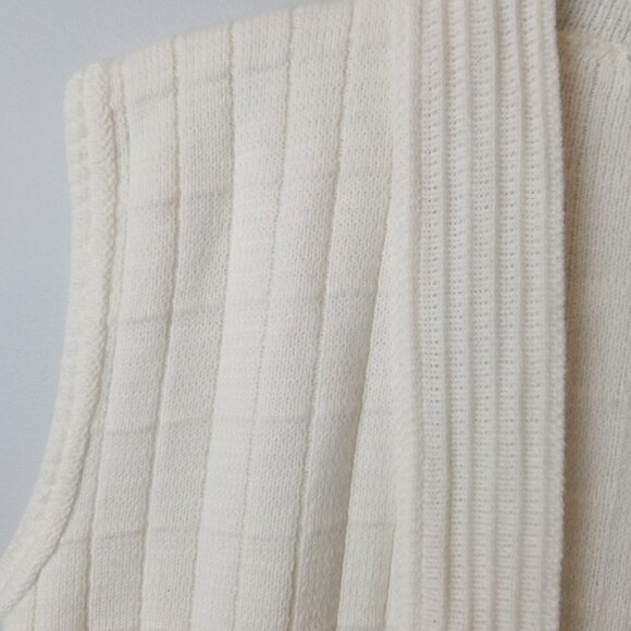 Yarn Works Long Sleeveless Cardigan Sweater Vest - Picture 2 of 7